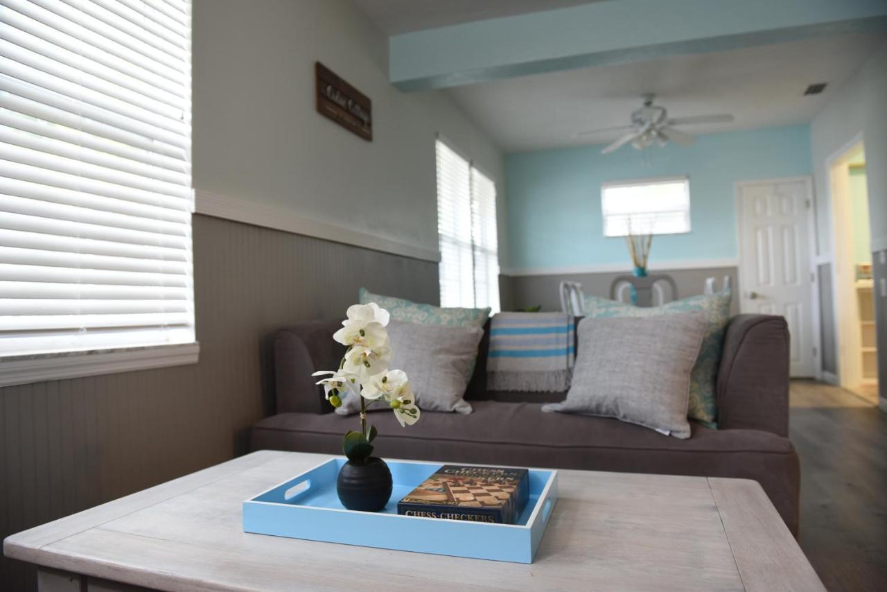 Cedar Cottage - Newly Renovated, Walk Downtown เซนต์ออกัสติน ภายนอก รูปภาพ